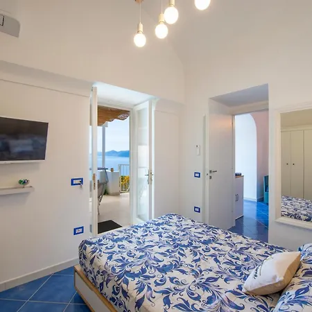 Wonderhome Praiano